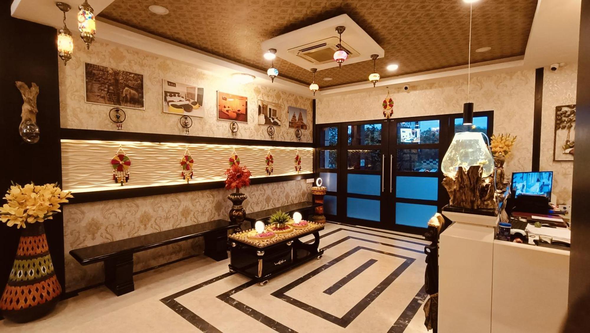 מהבליפורם Spago Inn מראה חיצוני תמונה