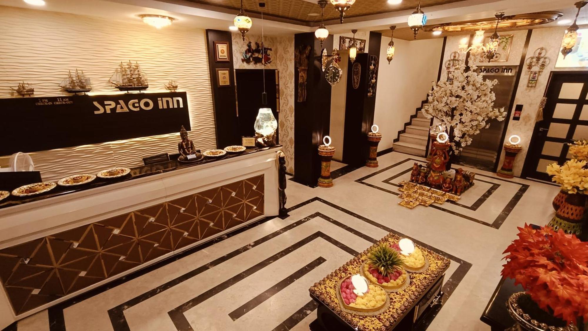 מהבליפורם Spago Inn מראה חיצוני תמונה